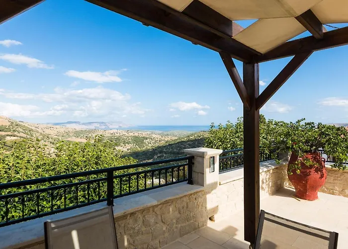 Casa di campagna Enastron