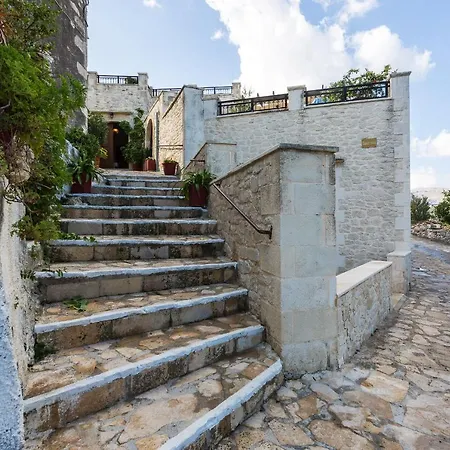 Kır Evi Enastron Resmo